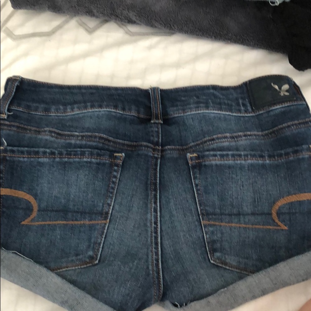 AMERICAN EAGLE SHORTS - Picture 3 of 3